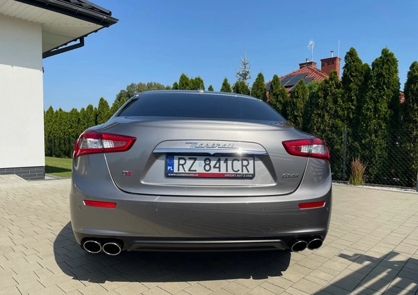 Maserati Ghibli cena 133900 przebieg: 72000, rok produkcji 2016 z Rzeszów małe 254